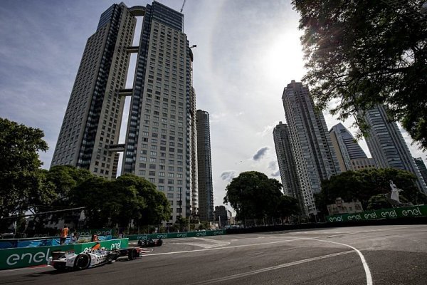 Předběžný kalendář Formule E 2017/18 zveřejněn Předběžný kalendář Formule E 2017/18 zveřejněn