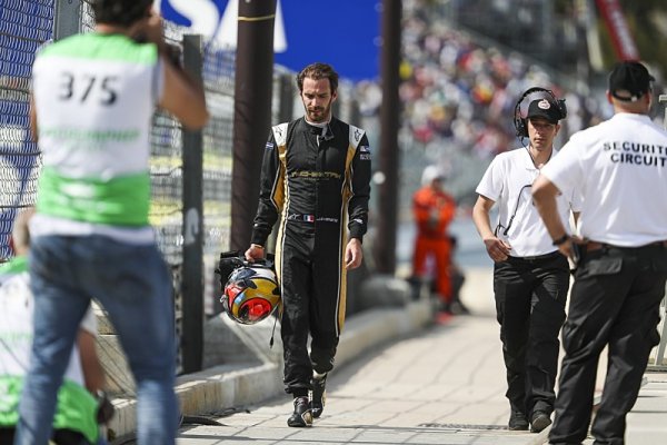 Vergne si v Monte Carlu poranil ruku Vergne si v Monte Carlu poranil ruku
