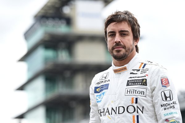 Alonso má za sebou první test v Indianapolisu