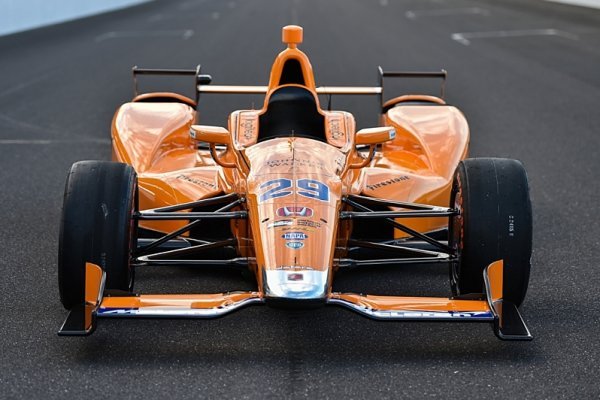 McLaren příští ročník IndyCar nepojede McLaren příští ročník IndyCar nepojede