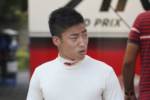Barcelona: Fukuzumi uspěl v prvním závodě GP3 Barcelona: Fukuzumi uspěl v prvním závodě GP3