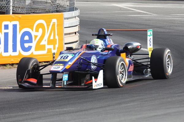 F3 v Silverstone: Schumacher neměl šanci... F3 v Silverstone: Schumacher neměl šanci...