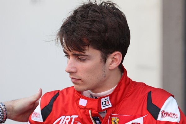 Leclerc nejrychlejší v kvalifikaci F2 v Barceloně