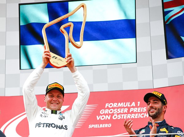 Bottas vyhrál druhou velkou cenu v kariéře