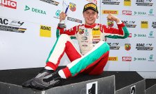 Estonec Juri Vips šampionem německé ADAC Formula 4