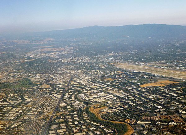 Začaly přípravy na hi-end VC Silicon Valley