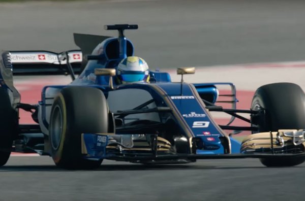 Sauber C36 na trati