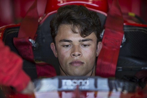 Dokáže McLaren dostat dalšího jezdce do F1? Dokáže McLaren dostat dalšího jezdce do F1?