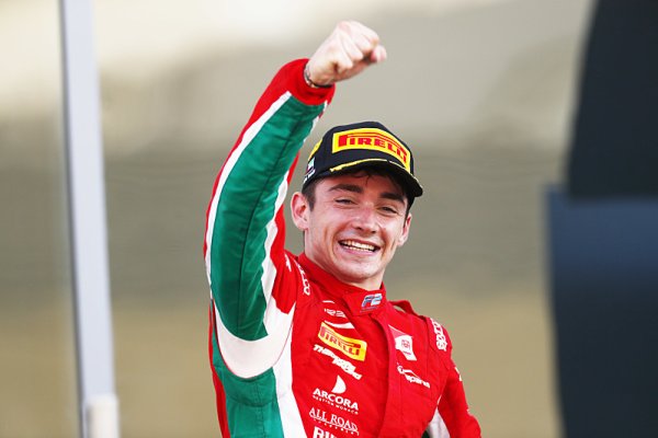 Leclerc zvítězil i v posledním závodě sezony