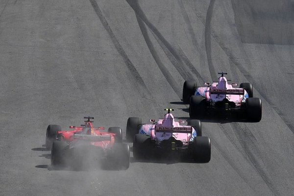 Force India neuznává týmovou režii