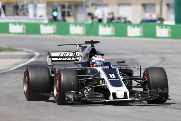 Haas překvapen ztrátou na Ferrari