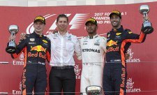 Hamilton vyhrál, Vettela opět zradila technika