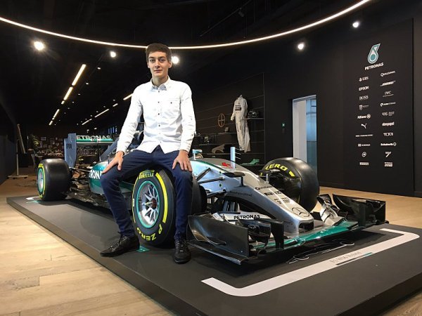 Mercedes má nového juniora