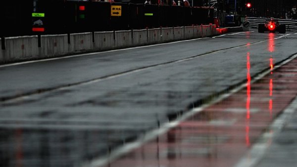 Red Bull prý nelituje penalizací Red Bull prý nelituje penalizací