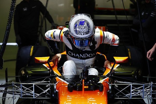 Alonso bude v F1 ještě pět let...