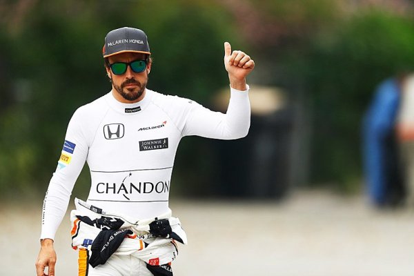 Alonso: Buď změnit nefungující projekt, nebo jít jinam