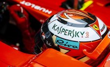 Räikkönen nejrychlejší, Kubica zvládl sto kol