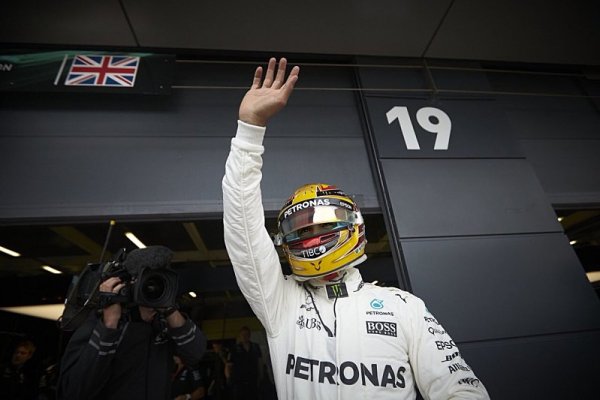 Hamilton vyhrál, Vettel až sedmý! Hamilton vyhrál, Vettel až sedmý!