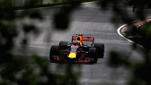 Ricciardo: Jezdit tak s Mercedesem, to bych se bál Ricciardo: Jezdit tak s Mercedesem, to bych se bál