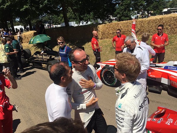 Kubica má 90procentní šanci na návrat do F1