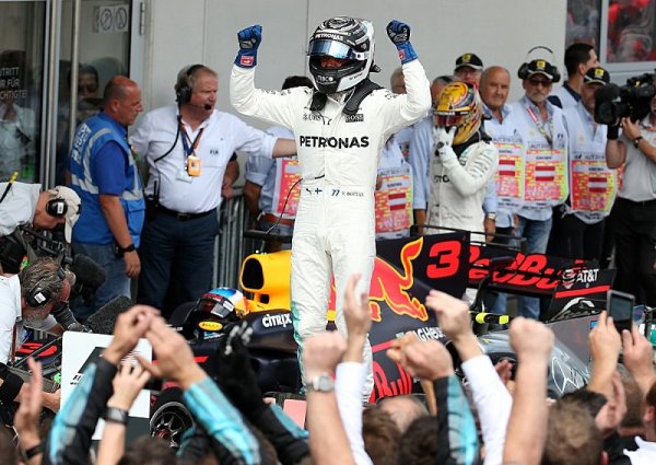 Bottas už má smlouvu s Mercedesem Bottas už má smlouvu s Mercedesem