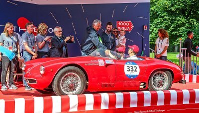 Alfa Romeo kralovala v prestižním závodě