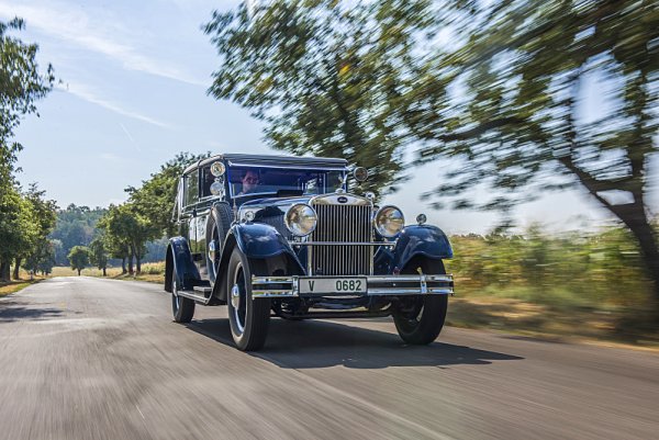 Škoda 860 po renovaci v novém lesku