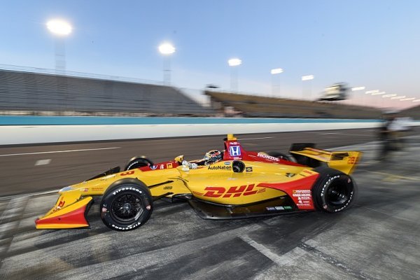 Phoenix připomene poslední triumf Maria Andrettiho