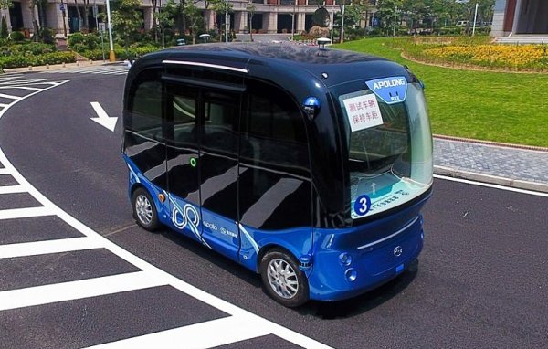 První sériová autonomní vozidla