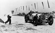 Před devadesáti lety měl premiéru Mercedes SS