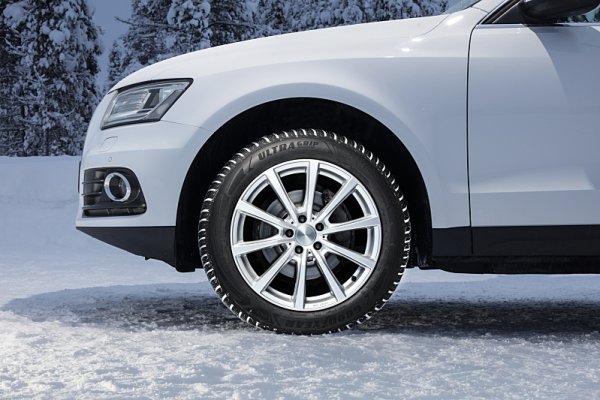 Zimní pneumatiky nejsou jen na sníh