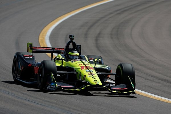 První řada bude francouzská, pole position má Bourdais