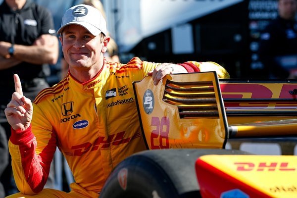 Poslední pole position letošní sezony získal Hunter-Reay