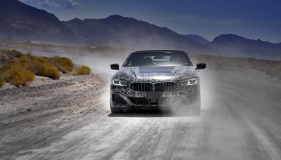 BMW testuje v Údolí smrti