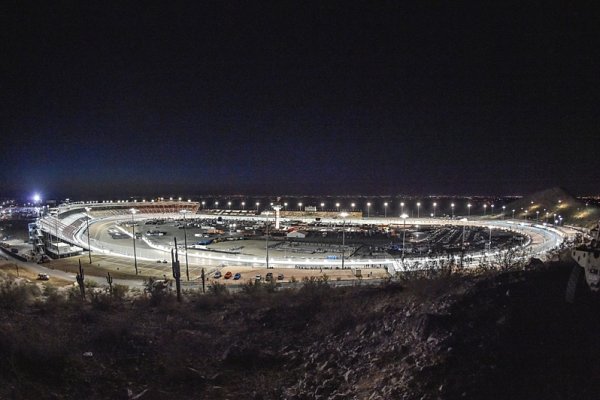 Návrat do Phoenixu po osmi letech