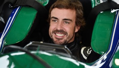 Alonsa a McLaren bude v Indy500 pohánět Chevrolet
