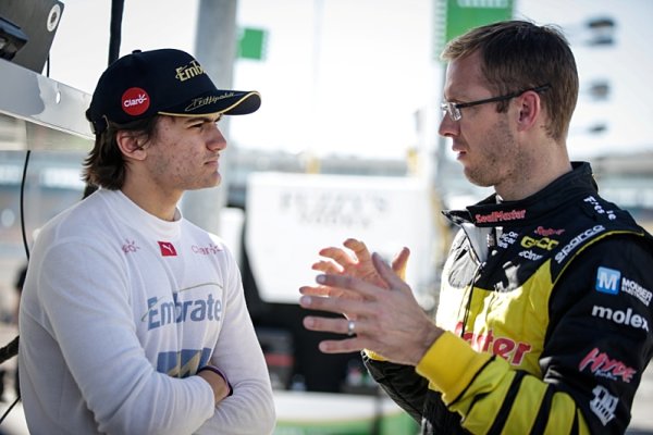 Fittipaldi si při nehodě ve WEC zlomil obě nohy