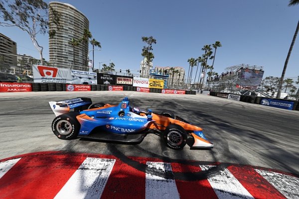 Na úvod v Long Beach nejrychlejší Dixon Na úvod v Long Beach nejrychlejší Dixon