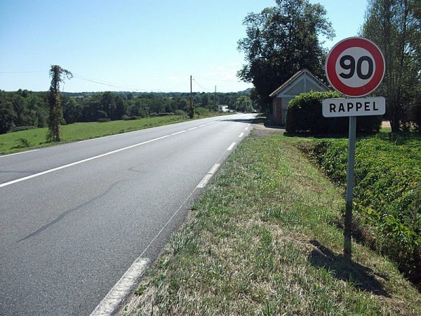 Ve Francii snižují rychlostní limit
