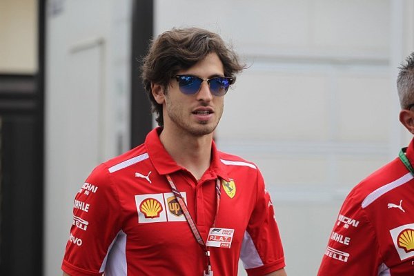 Giovinazzi byl z rozhodnutí Ferrari nešťastný