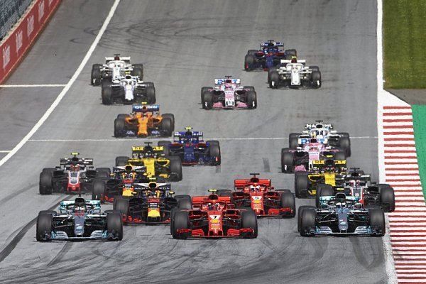 Předstartovní procedura bude Předstartovní procedura bude