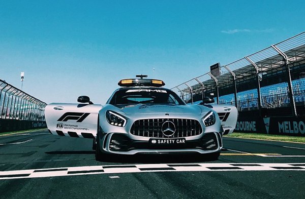 Mercedes představil nejrychlejší safety car