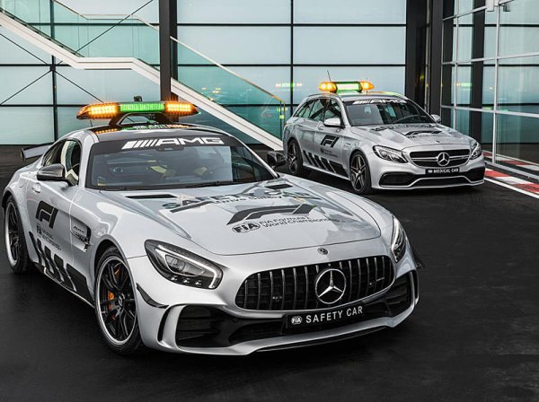 Příští rok safety car od jiného výrobce?