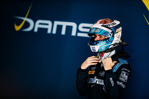 Závodní pole F2 doplnili Latifi, Albon a Merhi