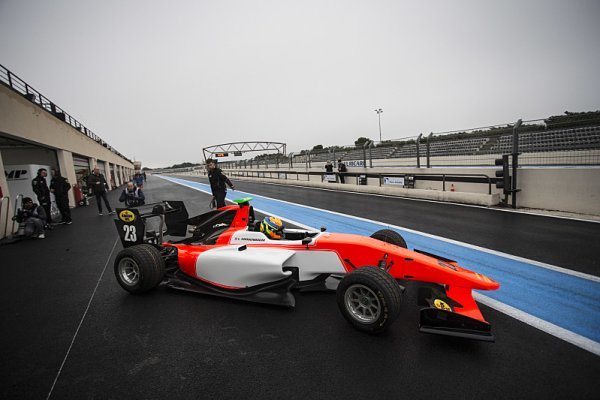 Na okruhu Paula Ricarda začaly testy GP3
