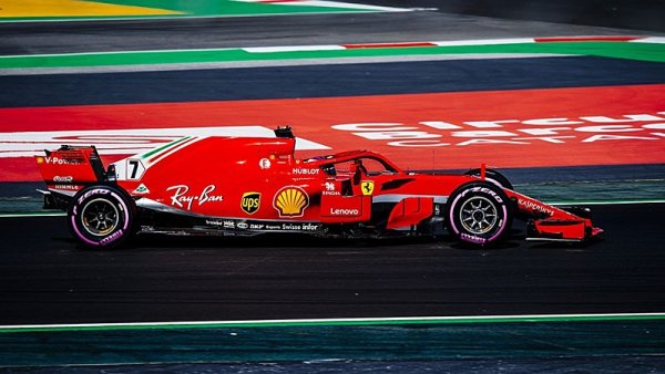 Ferrari prý našlo dalších deset koníků