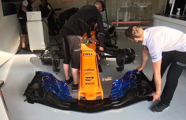 McLaren trénoval s novým nosem
