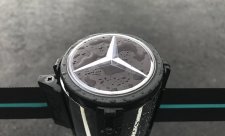 Mercedesu nejde vývoj motoru podle plánu
