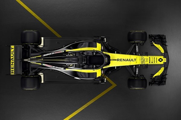 Renault zatím na titul ani nemyslí Renault zatím na titul ani nemyslí