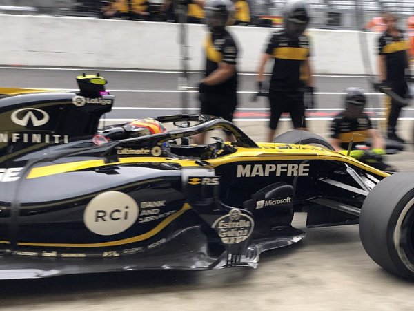 McLaren a Renault se dočkaly potřebných maziv